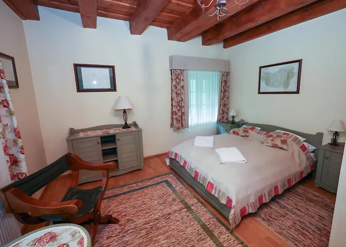 Oda ve Kahvaltı Wenckheim Vadaszhaz 3*